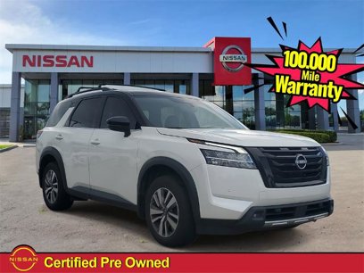 Certified 2023 Nissan Pathfinder SL w/ Lighting Package (N92)