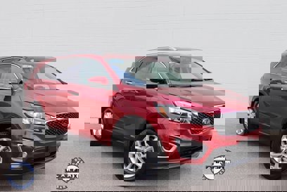 Used 2016 Kia Sorento LX w/ LX Convenience Package