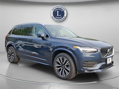 Certified 2022 Volvo XC90 T5 Momentum w/ Climate Package