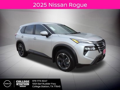 Used 2025 Nissan Rogue SV w/ SV Premium Package