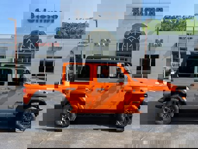 New 2025 Jeep Wrangler Unlimited Sport
