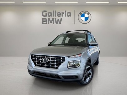 Used 2025 Hyundai Venue SEL