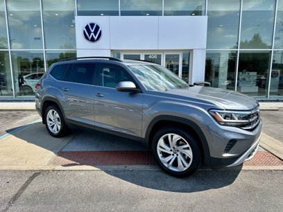 Used 2023 Volkswagen Atlas SE w/ Panoramic Sunroof Package