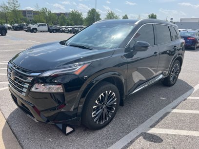 Used 2024 Nissan Rogue Platinum w/ Platinum Premium Package