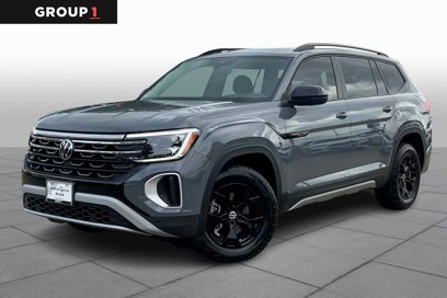 Used 2025 Volkswagen Atlas Peak Edition SE