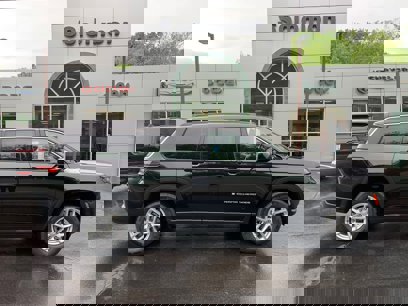 New 2025 Jeep Grand Cherokee L Laredo