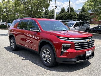 New 2025 Chevrolet Traverse LT w/ Enhanced Driving Package