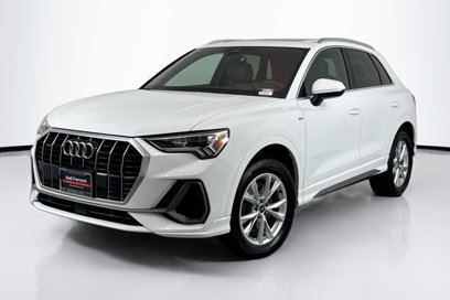 Certified 2025 Audi Q3 2.0T Premium