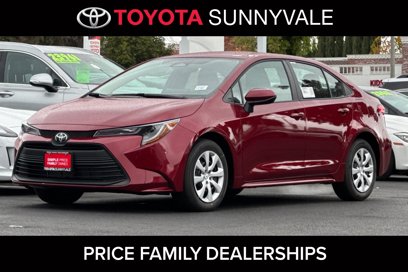 New 2025 Toyota Corolla LE