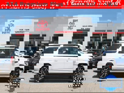 Used 2024 GMC Yukon XL AT4 w/ AT4 Premium Plus Package