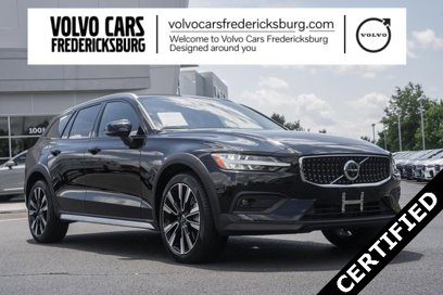 Certified 2023 Volvo V60 B5 Cross Country Ultimate