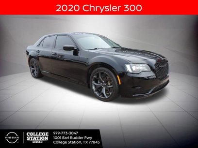 Used 2020 Chrysler 300 Touring w/ Sport Appearance Package
