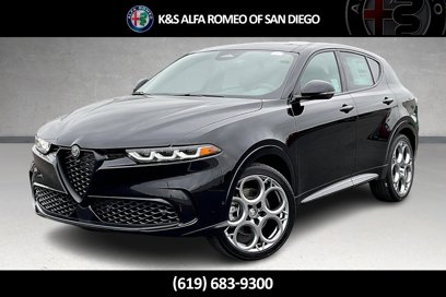 New 2025 Alfa Romeo Tonale w/ Premium Package