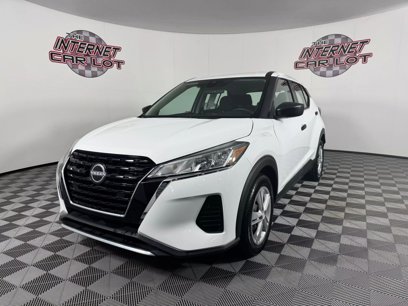 Used 2022 Nissan Kicks S