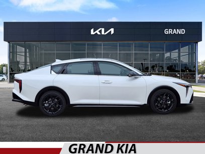 New 2025 Kia K4 GT-Line Turbo