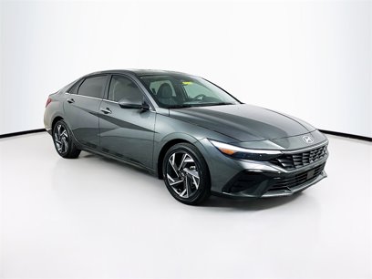 New 2025 Hyundai Elantra Limited