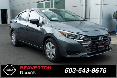 New 2025 Nissan Versa S w/ Trunk Package