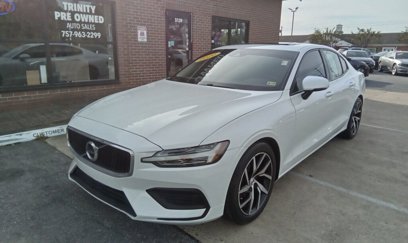 Used 2020 Volvo S60 T5 Momentum w/ Protection Package Premier