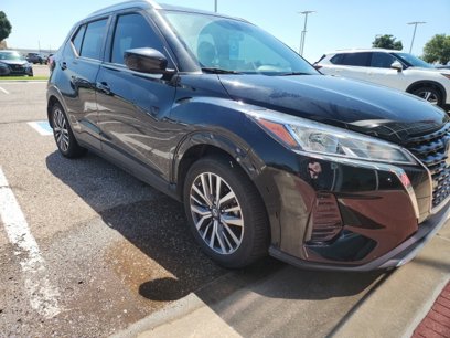 Certified 2021 Nissan Kicks SV