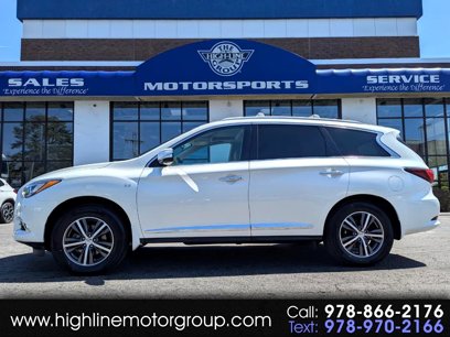 Used 2019 INFINITI QX60 Luxe w/ Essential Package