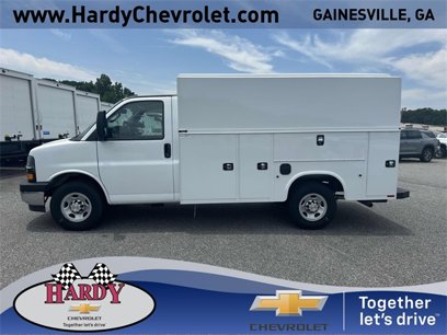 New 2024 Chevrolet Express 3500 w/ Power Convenience Package