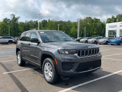 New 2025 Jeep Grand Cherokee Laredo X w/ Luxury Tech Group I