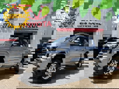 New 2025 Toyota Tacoma SR5