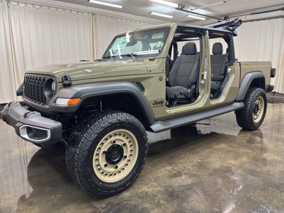 New 2025 Jeep Gladiator Sport