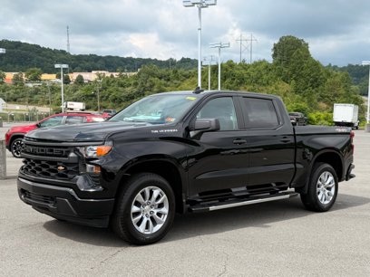 New 2025 Chevrolet Silverado 1500 Custom