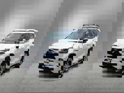Used 2021 Toyota Highlander Limited