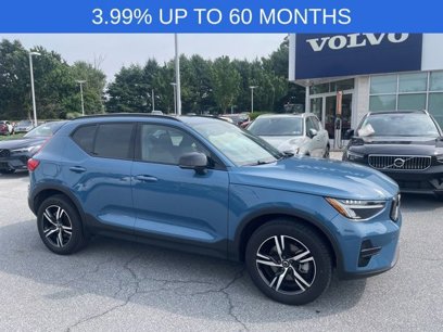 Certified 2024 Volvo XC40 B5 Core