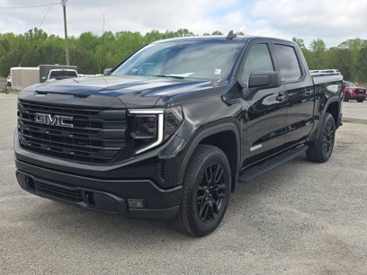 Used 2023 GMC Sierra 1500 Elevation w/ LPO, Elevation Black Package