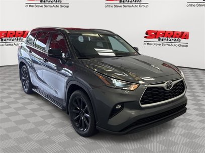 New 2025 Toyota Highlander XLE