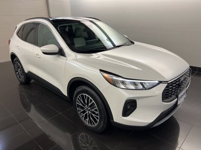 New 2025 Ford Escape SE