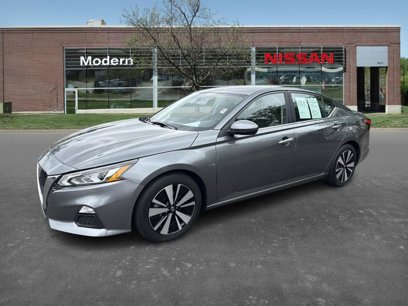 Certified 2022 Nissan Altima 2.5 SV
