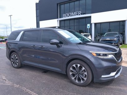 Used 2024 Kia Carnival EX