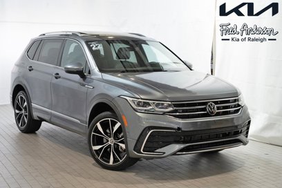 Used 2022 Volkswagen Tiguan SEL R-Line