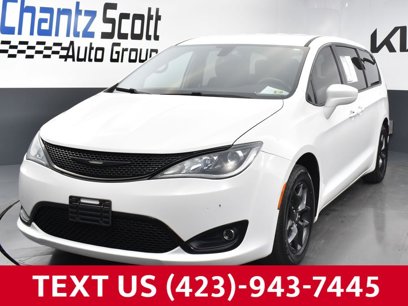 Used 2019 Chrysler Pacifica Touring Plus w/ S Appearance Package