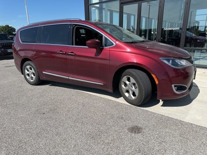 Used 2017 Chrysler Pacifica Touring-L Plus