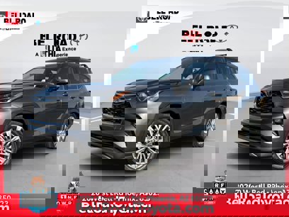 Used 2024 Toyota Highlander Platinum