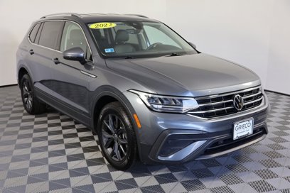 Used 2022 Volkswagen Tiguan SE