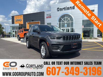 Used 2022 Jeep Grand Cherokee Laredo w/ Luxury Tech Group I