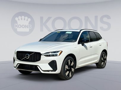 New 2025 Volvo XC60 T8 Plus w/ Protection Package Premier