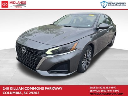 Used 2023 Nissan Altima 2.5 SV