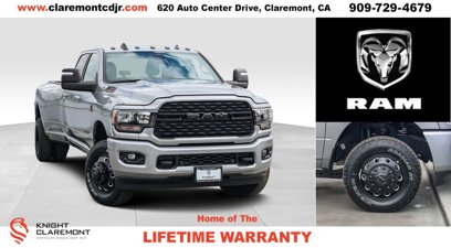 New 2024 RAM 3500 Big Horn w/ Night Edition