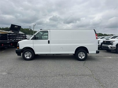 New 2024 Chevrolet Express 2500