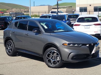 New 2025 Alfa Romeo Tonale