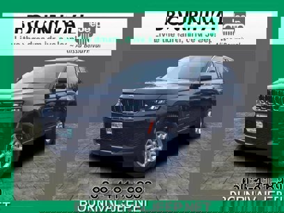 New 2025 Jeep Grand Cherokee Laredo