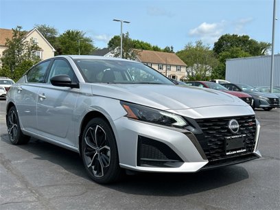 New 2025 Nissan Altima 2.5 SR w/ SR Premium Package