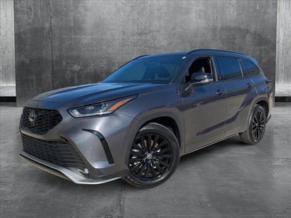 Certified 2024 Toyota Highlander XSE